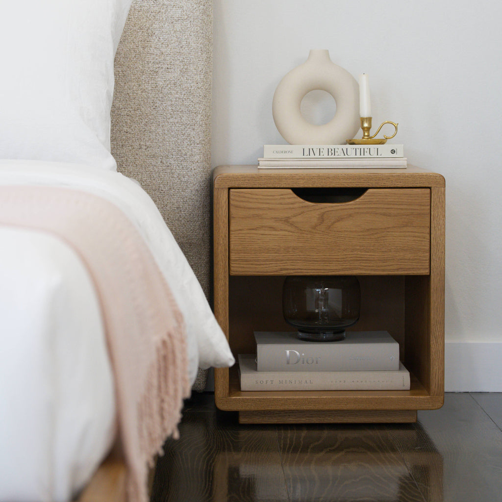 Davidson Bedside